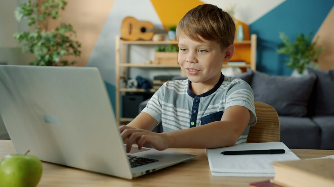 kids learning programming